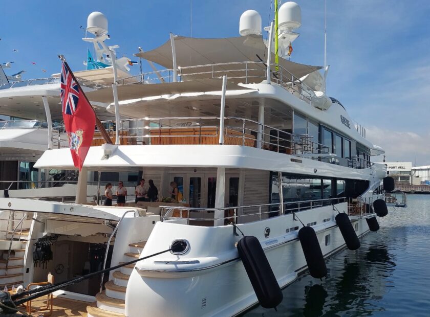 Yacht Broker