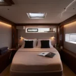 Valium 67 Interior (2)