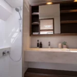 Valium 67 Interior (5)