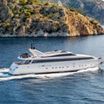 nova yacht (1)