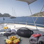 MIRAVAL YACHT CHARTER GREECE 2025 LIFESTYLE (3)