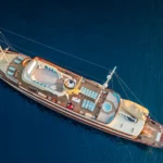 07-Casablanca-anchored_