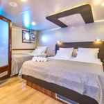 15-Casablanca-triple-cabin_