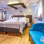 25-Casablanca-cabin-overview_