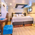 26-Casablanca-twin-cabin-vanity-desk_