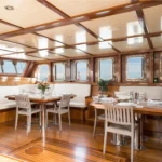 MYRA MOTOR SAILER INTERIOR (11)