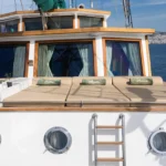 exterior 17