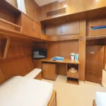 interior 10