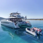 CHRISTAL MIO CATAMARAN EXTERIOR (25)