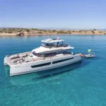 CHRISTAL MIO CATAMARAN EXTERIOR (30)