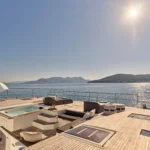CHRISTAL MIO CATAMARAN LIFESTYLE (28)