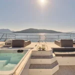 CHRISTAL MIO CATAMARAN LIFESTYLE (36)