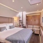 DOLLY INTERIOR (41)